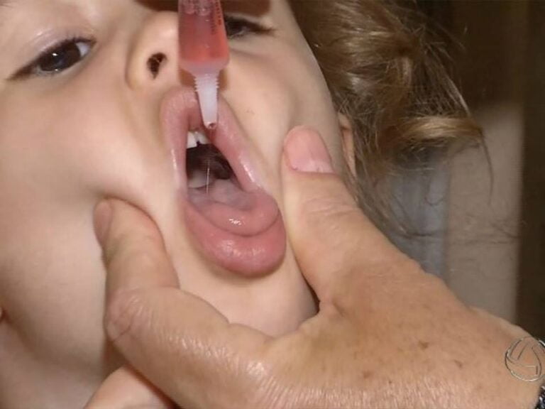 SAÚDE – Vacinação contra Paralisia e Sarampo é antecipada para dia 4; cobertura vacinal em Marília está aumentando