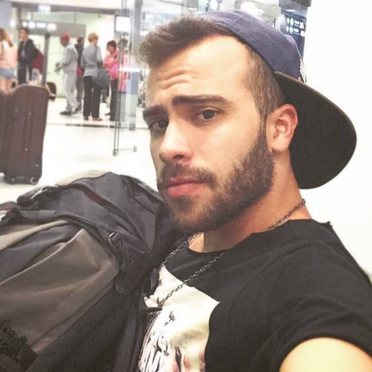 TRAGÉDIA – Jovem de 23 anos morre em colisão frontal entre carros na saída de Marília para Assis