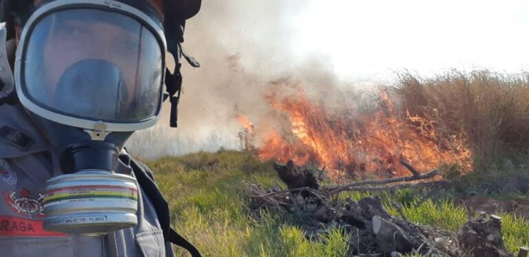 É FOGO! – Marília ardeu em vários focos de incêndio nesta 3.a feira: culpa da estiagem e do homem