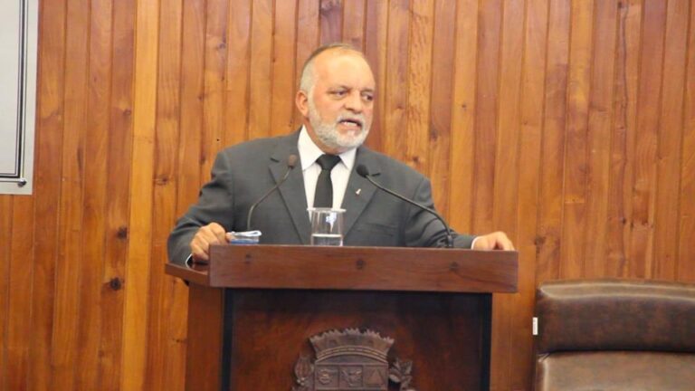 SUSTO – Vereador Cícero e esposa capotam o carro em rodovia do Mato Grosso e ficam sob observação médica