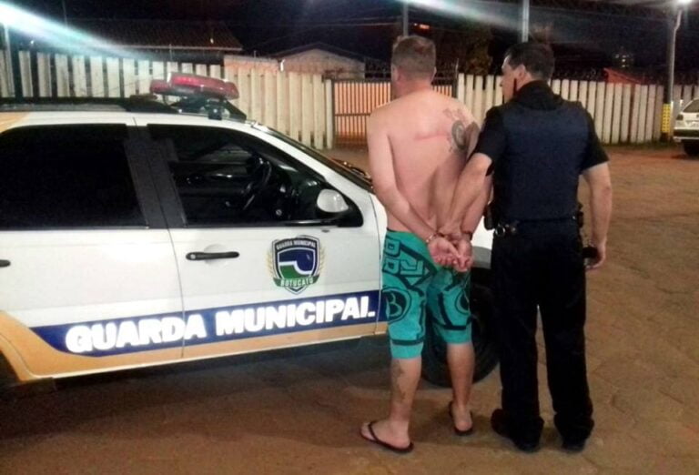 BOTUCATU – Homem de 35 anos é preso ao ser flagrado nu com menina de 13