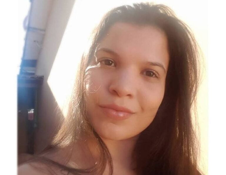 FATAL – Jovem vai levar amigo para casa e, na volta, bate em árvore e morre na região de Tupã