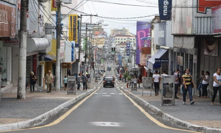 ‘Quarentena inteligente’ – EXPECTATIVA PARA ANÚNCIO DE DORIA; REGIÕES PODEM REABRIR COMÉRCIO