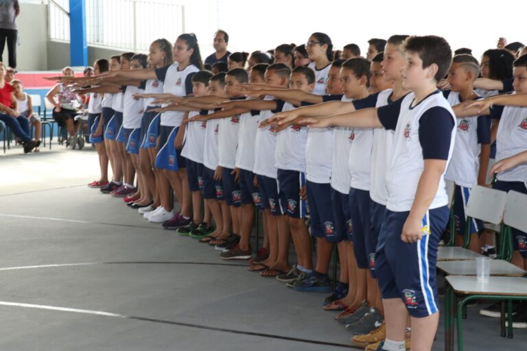 Marília – DANIEL ENTREGA REFORMA DE EMEF E ANUNCIA BENFEITORIAS EM OUTRAS ESCOLAS