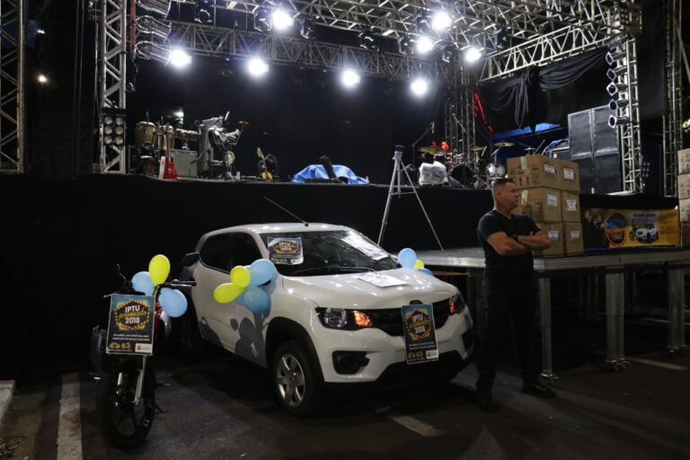 Sortudos – CARROS E MOTOS DO ‘IPTU PREMIADO’ SERÃO ENTREGUES DIA 4 EM MARÍLIA