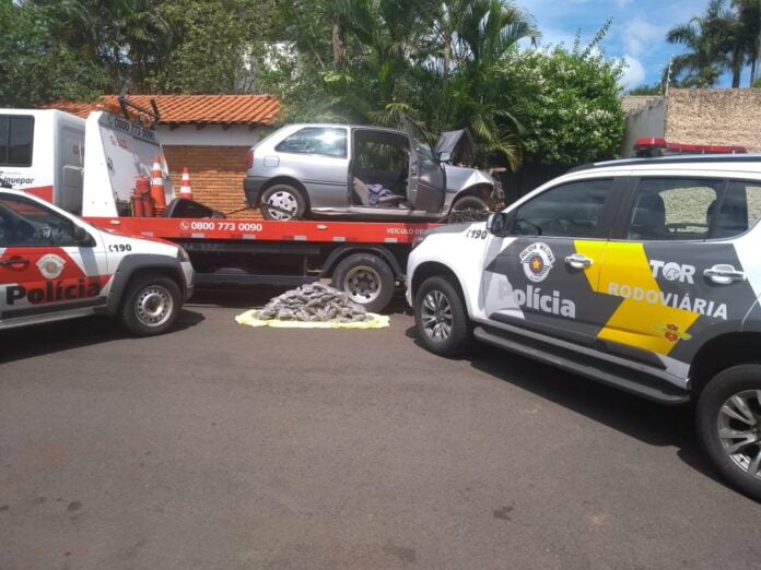 polícia apreende skank em C. Mota