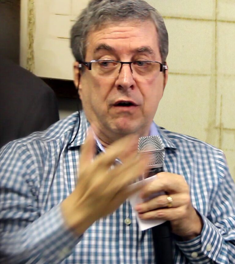 ‘Funcionária fantasma’ – PEDIDO DE 6 ANOS DE PRISÃO NO REGIME SEMIABERTO PARA CAMARINHA É NOTÍCIA NO ‘ESTADÃO’