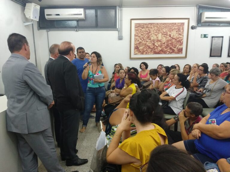 Pressão – SERVIDORES PROGRAMAM ATOS NA PREFEITURA E CÂMARA DE MARÍLIA