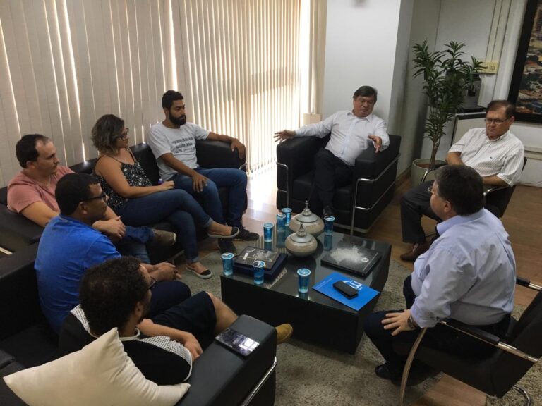 Campanha Salarial – DIRETORIA DO SINDIMMAR SE REÚNE COM PREFEITO EM MARÍLIA