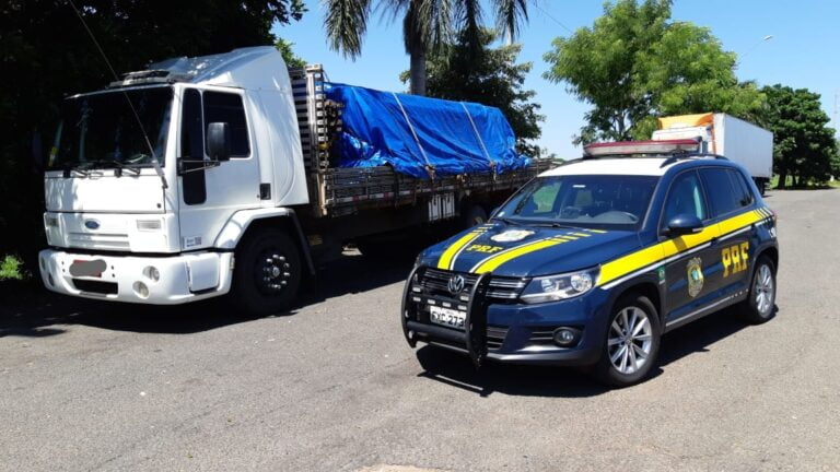 Doidão – CAMINHONEIRO DROGADO PARA NA BASE DA PRF E DIZ QUE ESTAVA SENDO PERSEGUIDO: TUDO IMAGINAÇÃO