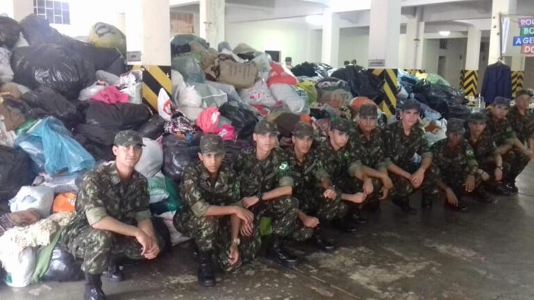 Campanha do Agasalho – ARRECADAÇÃO DE CASA EM CASA BATE RECORDE E ULTRAPASSA AS 50 TONELADAS