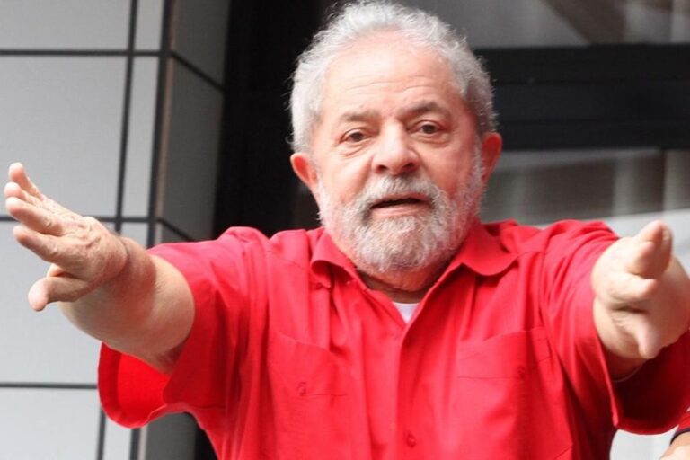 Tríplex – STJ REDUZ PENA POR UNANIMIDADE E LULA PODE DEIXAR PRISÃO AINDA NESTE ANO
