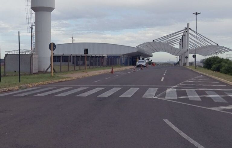 Bauru – DAESP DECIDE MANTER BOMBEIROS CIVIS NO AEROPORTO, MAS VOOS DA LATAM SEGUEM SUSPENSOS