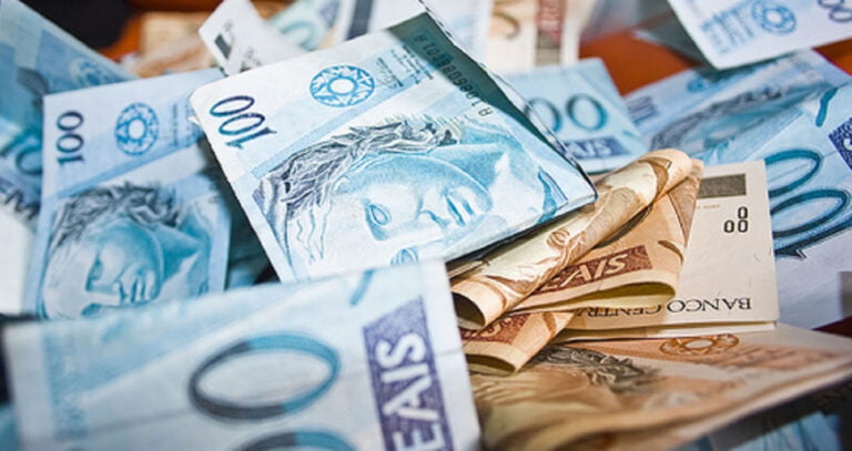 SÁBADO – LOTOFÁCIL SORTEIA PRÊMIO ESPECIAL DE R$ 120 MILHÕES