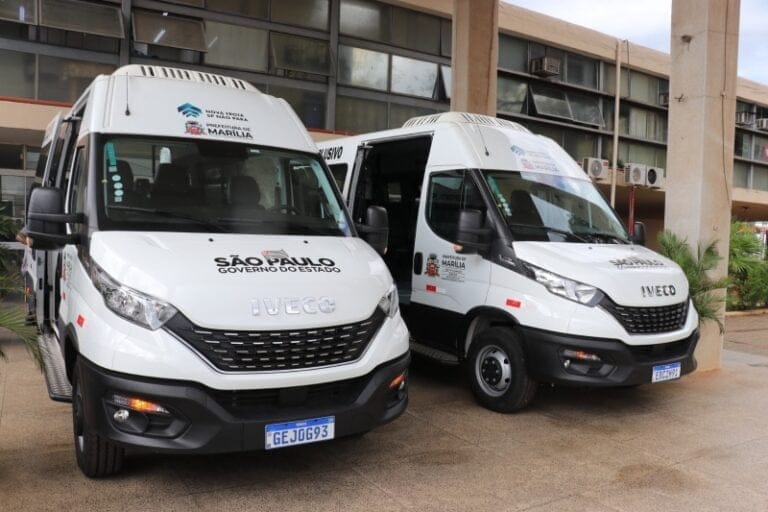 Marília – CENTRAL DE AMBULÂNCIAS GANHA DUAS VANS ADAPTADAS