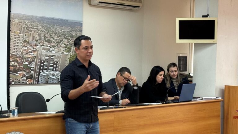 Reunião avalia serviços do transporte coletivo