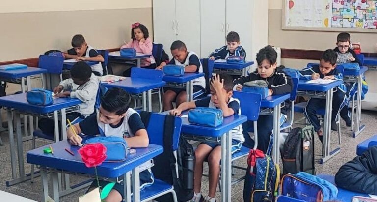 Marília suspende aulas devido a tempestade