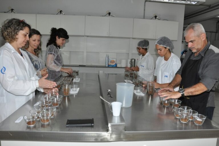 Com recorde de inscritos, 77 cidades participam do “Concurso Estadual Qualidade do Café de São Paulo”