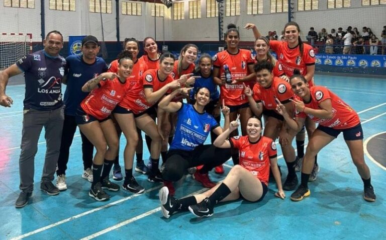 Handebol Feminino de Marília garante vaga na final da Liga Estadual