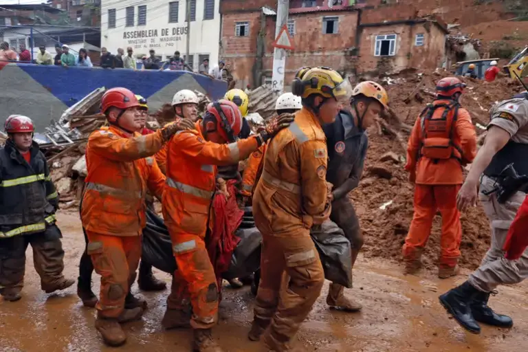 Tragédia na Zona da Mata: Juiz de Fora soma 25 mortos e buscas por 47 desaparecidos continuam