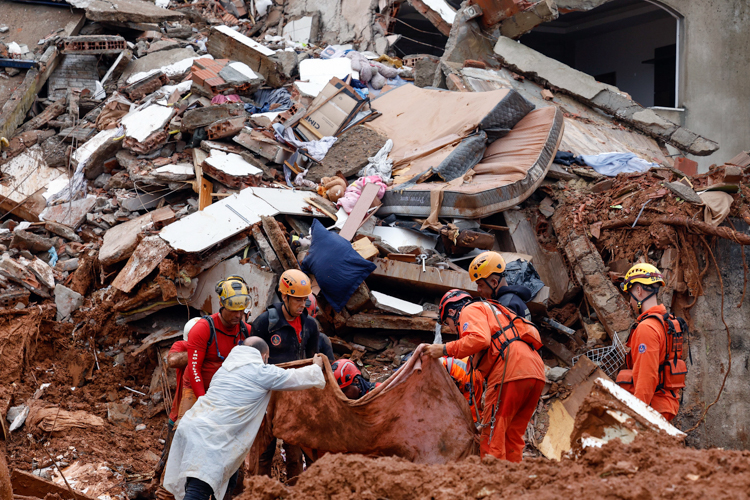 ATUALIZAÇÃO: SOBE NÚMERO DE VÍTIMAS EM MG E INTERIOR DE SP SEGUE EM ALERTA SEVERO