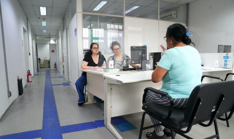Governo de SP ataca a raiz da violência doméstica com treinamento inédito para lidar com homens