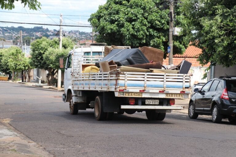 Operação Cata-Treco segue na Zona Norte de Marília; saiba como participar