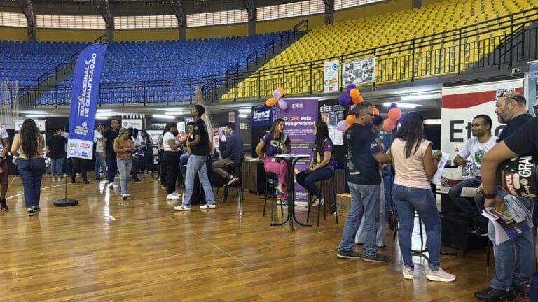 Corre que dá tempo – vai até às 8 da noite! Marília tem mais de 2 mil vagas de emprego nesta sexta