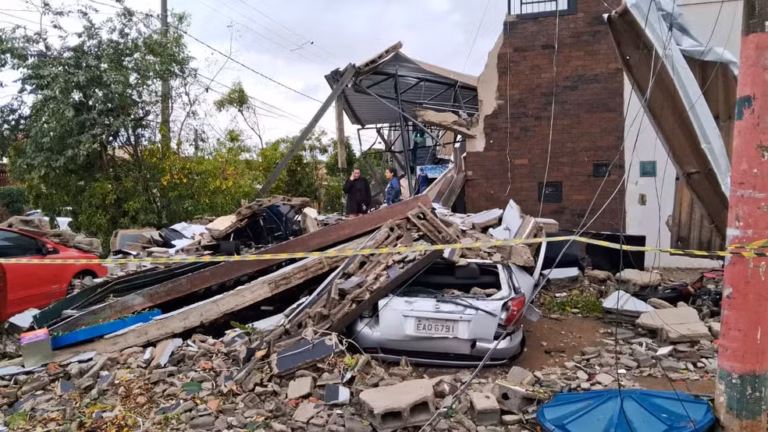 Inmet aciona Alerta de Perigo para novo temporal e ameaça travar reconstrução de Ribeirão Preto e região